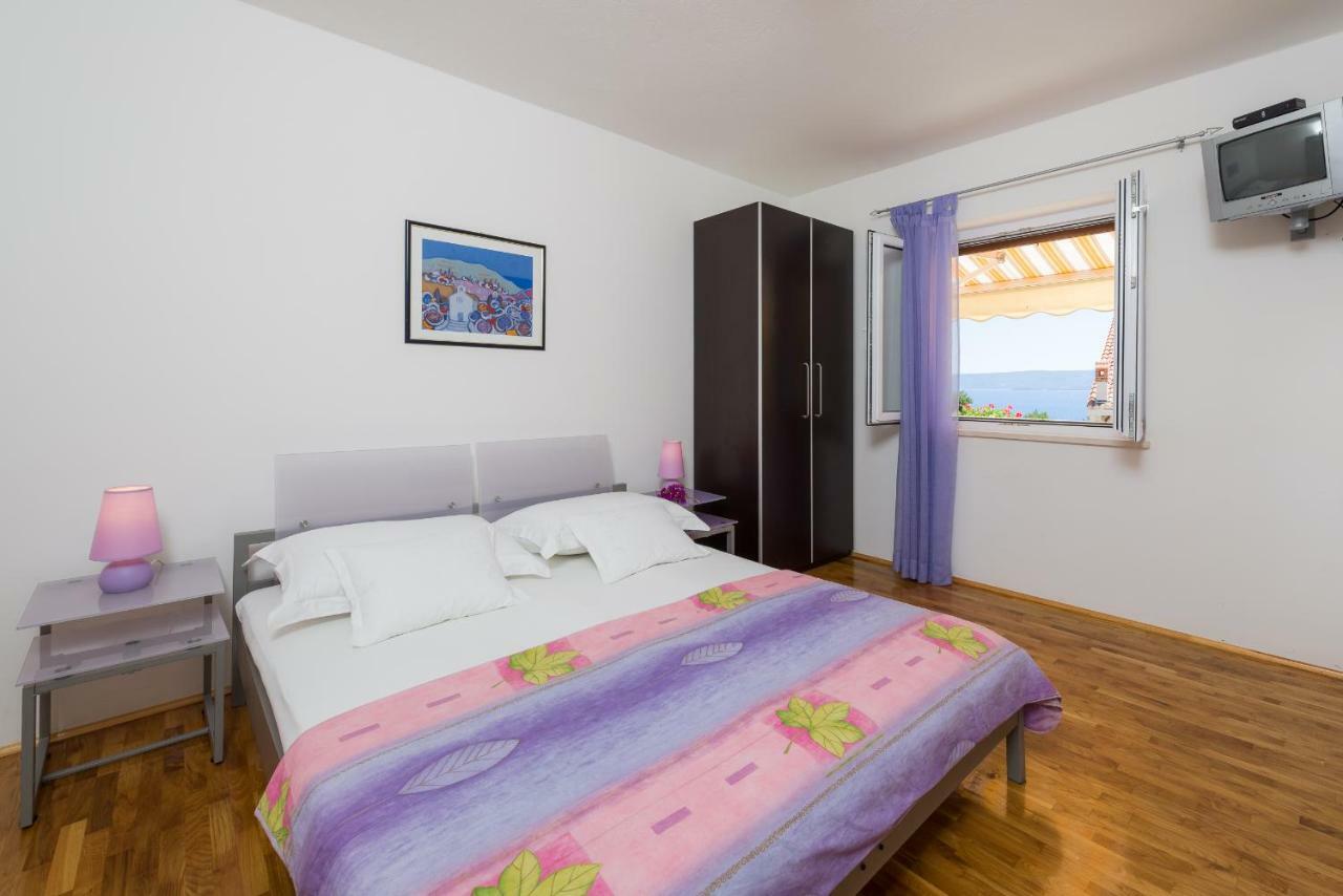 Apartments Nada Бол Екстериор снимка